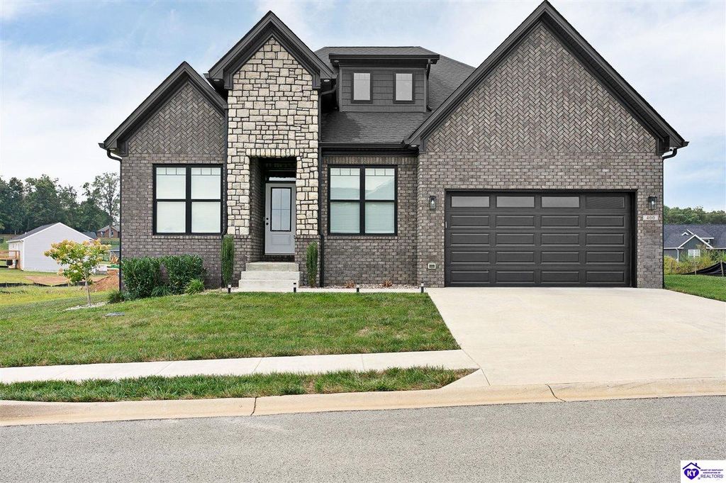 400 Ashwood Avenue, Elizabethtown, KY 42701