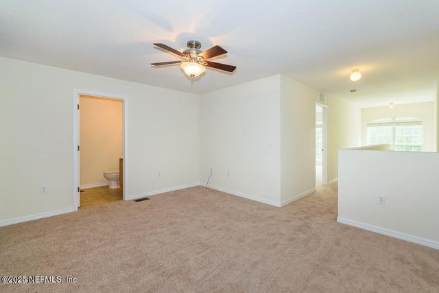 10550 AUTUMN TRACE Road, Jacksonville, FL 32257