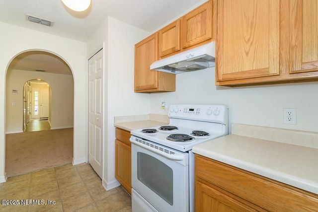 10550 AUTUMN TRACE Road, Jacksonville, FL 32257