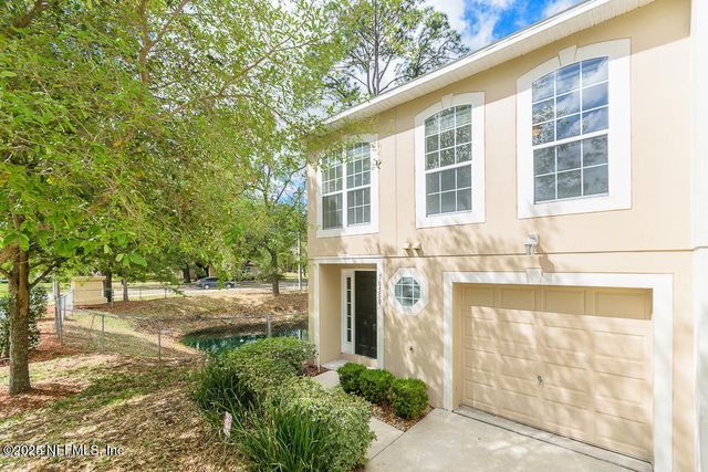 10550 AUTUMN TRACE Road, Jacksonville, FL 32257