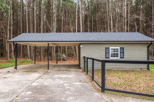 1896 Old Route 22, Kenly, NC 27542