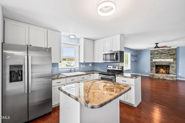 1896 Old Route 22, Kenly, NC 27542