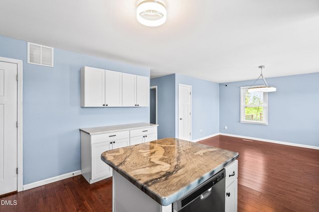 1896 Old Route 22, Kenly, NC 27542