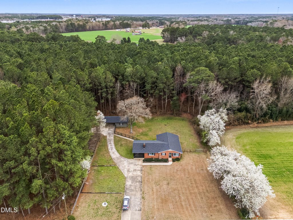 1896 Old Route 22, Kenly, NC 27542