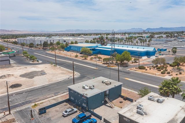 2937 Stewart Avenue, Las Vegas, NV 89101