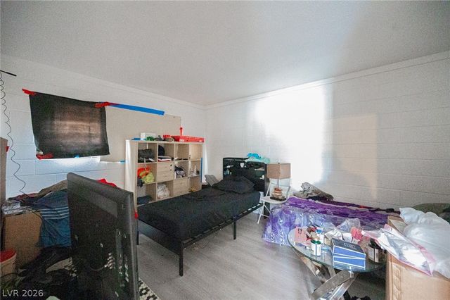 2937 Stewart Avenue, Las Vegas, NV 89101