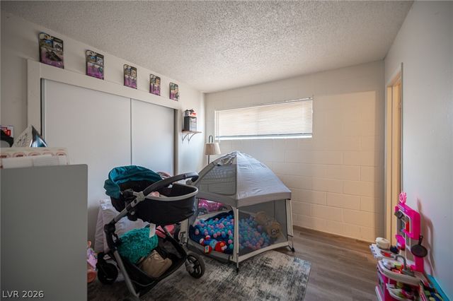 2937 Stewart Avenue, Las Vegas, NV 89101
