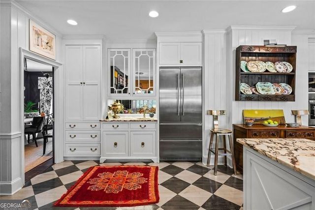 521 Heyward Circle NW, Marietta, GA 30064