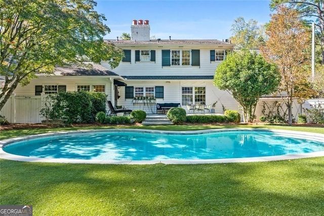 521 Heyward Circle NW, Marietta, GA 30064