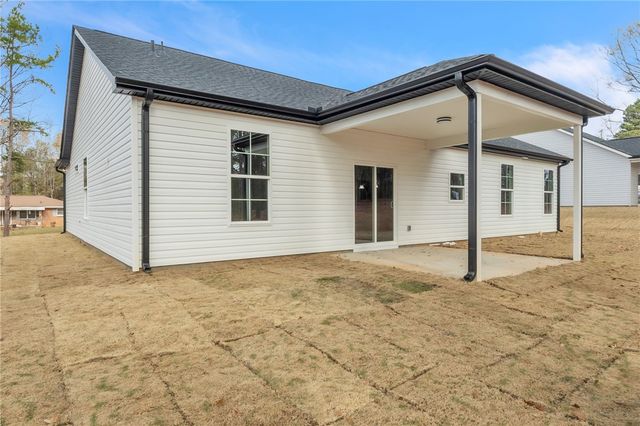 120 Spearman Drive, Pelzer, SC 29669