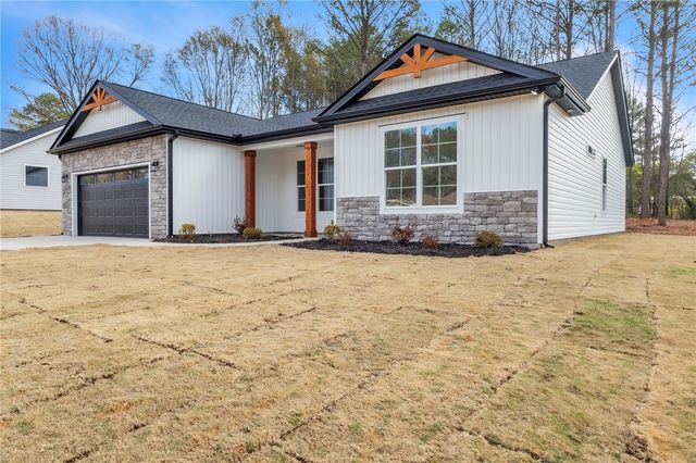 120 Spearman Drive, Pelzer, SC 29669
