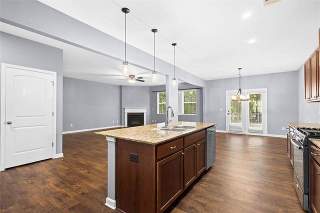 407 Aviary Lane, Dallas, GA 30132