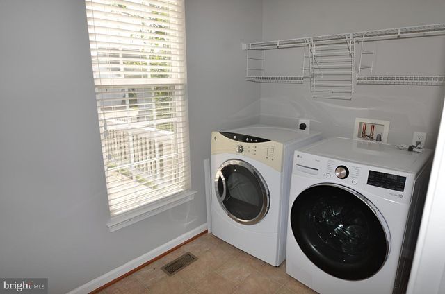 16291 CATENARY DR, Woodbridge, VA 22191