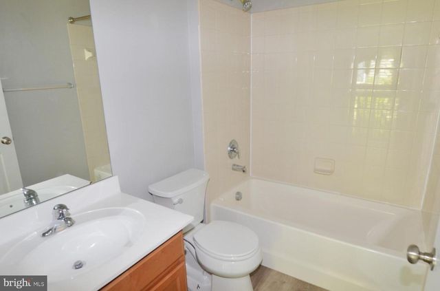 16291 CATENARY DR, Woodbridge, VA 22191