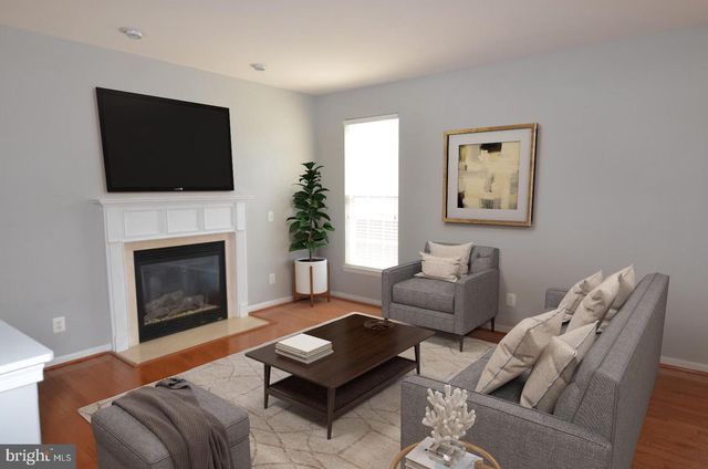 16291 CATENARY DR, Woodbridge, VA 22191