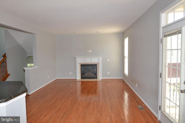 16291 CATENARY DR, Woodbridge, VA 22191