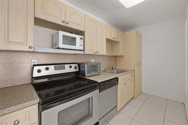4154 NW 79th Avenue 2A, Doral, FL 33166
