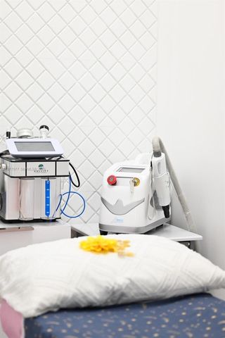 10780 MED SPA NEAR FIU, Sweetwater, FL 33174