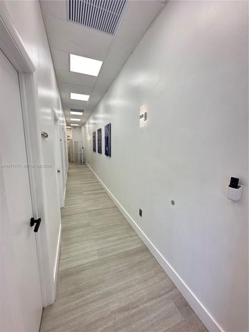 10780 MED SPA NEAR FIU, Sweetwater, FL 33174