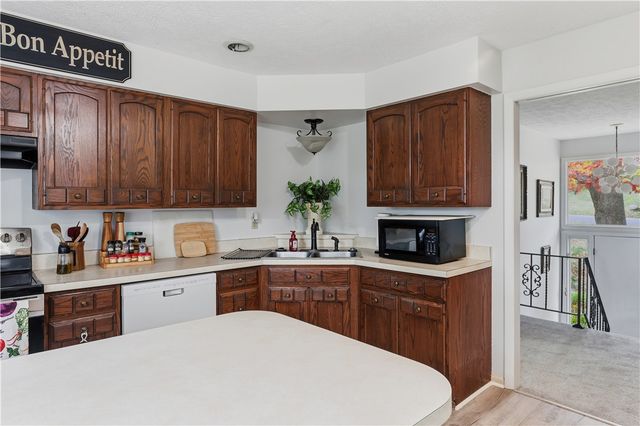 43 SANDYS Lane, Horseheads, NY 14845