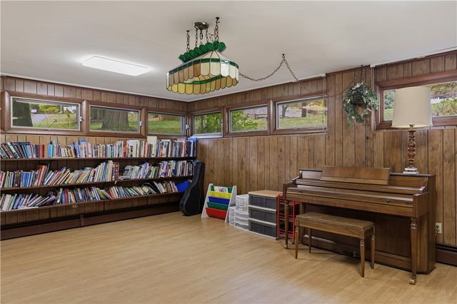 43 SANDYS Lane, Horseheads, NY 14845