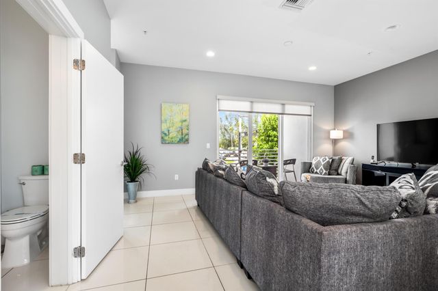 1387 N Ocean Boulevard, Pompano Beach, FL 33062