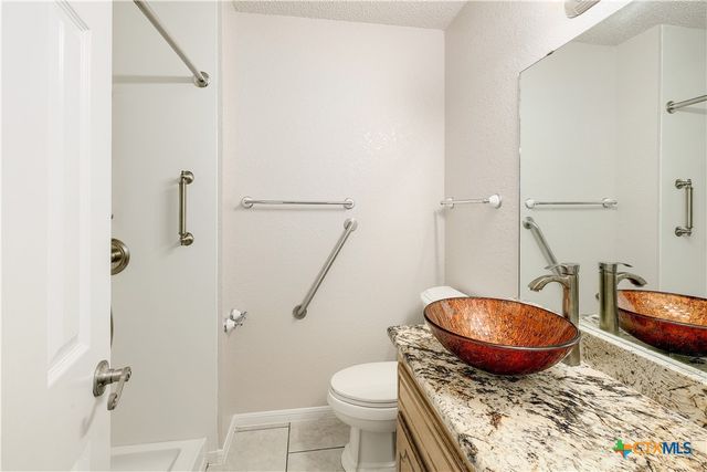 1014 N 4th Street, Copperas Cove, TX 76522