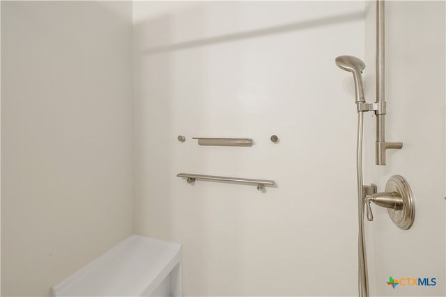 1014 N 4th Street, Copperas Cove, TX 76522