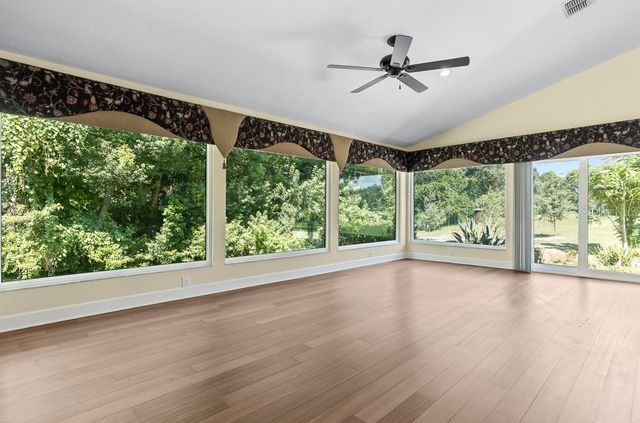 2639 ROYAL LIVERPOOL DRIVE, Tarpon Springs, FL 34688