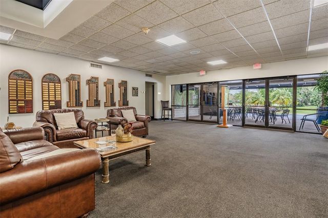 2639 ROYAL LIVERPOOL DRIVE, Tarpon Springs, FL 34688
