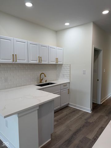 977 W 26th Street, Indianapolis, IN 46208