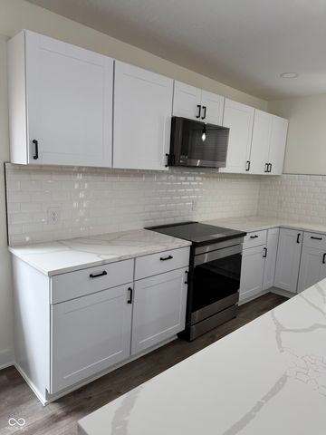 977 W 26th Street, Indianapolis, IN 46208