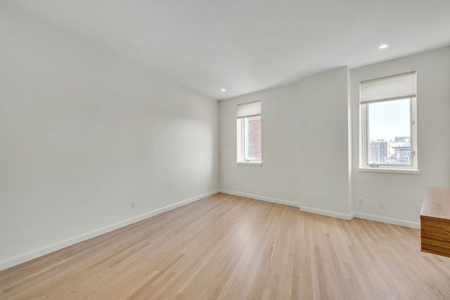19 Wiget St 505, Boston, MA 02113
