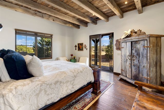 5 Plaza Ortega, Santa Fe, NM 87506