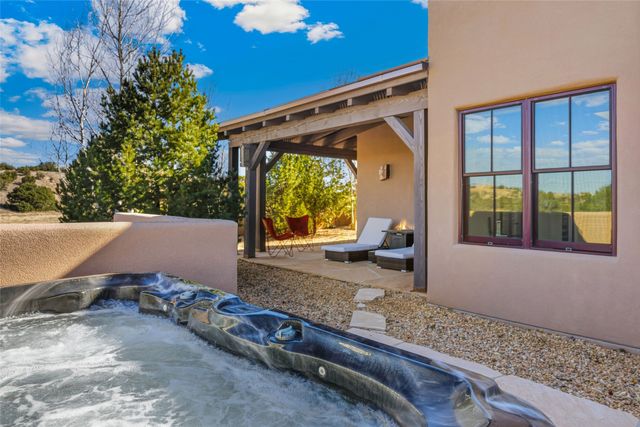 5 Plaza Ortega, Santa Fe, NM 87506