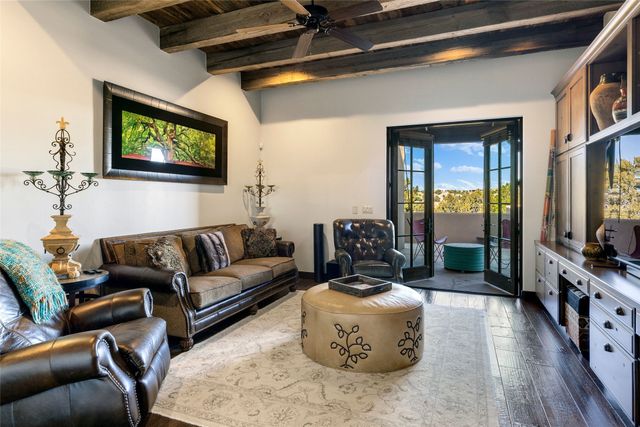 5 Plaza Ortega, Santa Fe, NM 87506