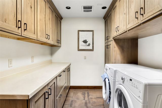 5 Plaza Ortega, Santa Fe, NM 87506