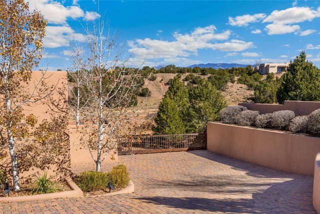 5 Plaza Ortega, Santa Fe, NM 87506