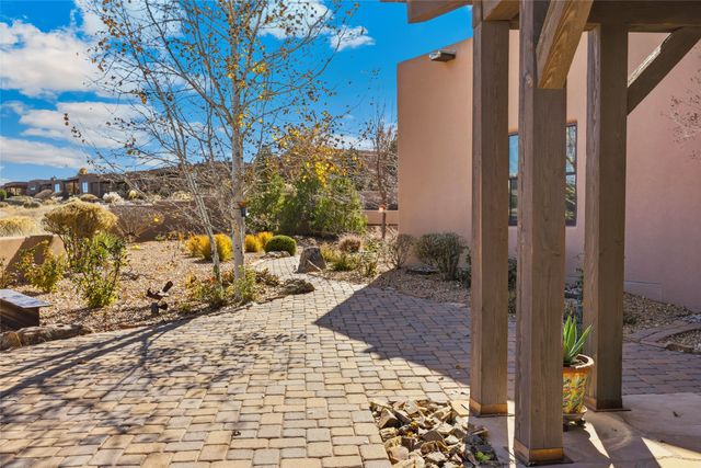 5 Plaza Ortega, Santa Fe, NM 87506