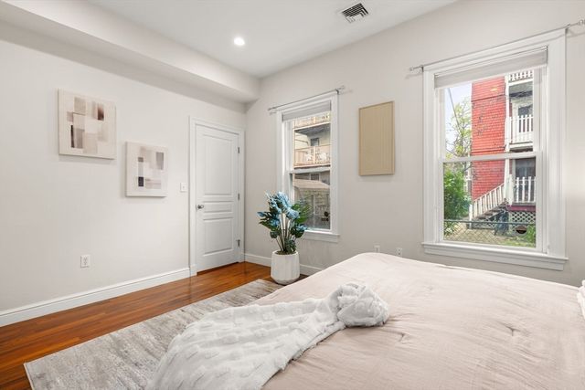 72 Tuttle St 1, Boston, MA 02125