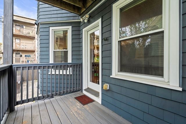 72 Tuttle St 1, Boston, MA 02125