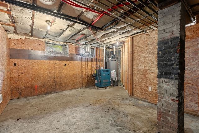 72 Tuttle St 1, Boston, MA 02125