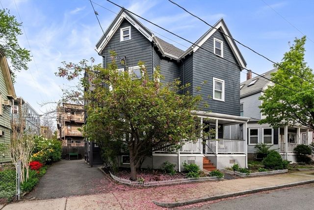 72 Tuttle St 1, Boston, MA 02125