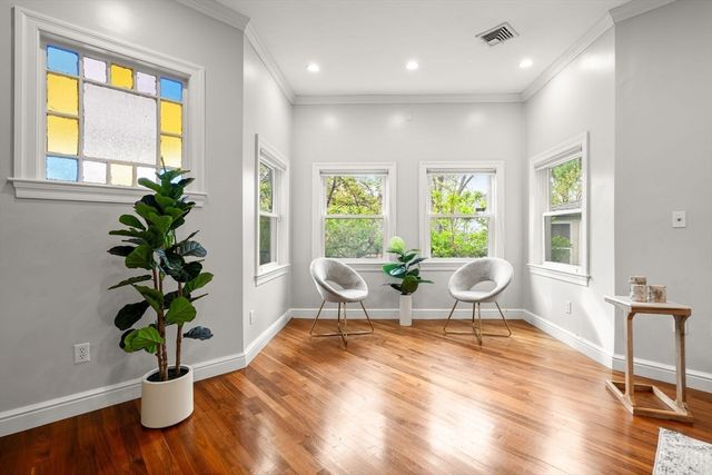 72 Tuttle St 1, Boston, MA 02125