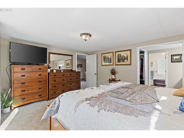 20341 Se HELZER Way, Damascus, OR 97089