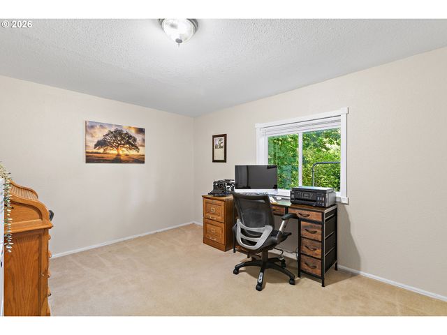 20341 Se HELZER Way, Damascus, OR 97089