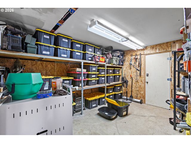 20341 Se HELZER Way, Damascus, OR 97089