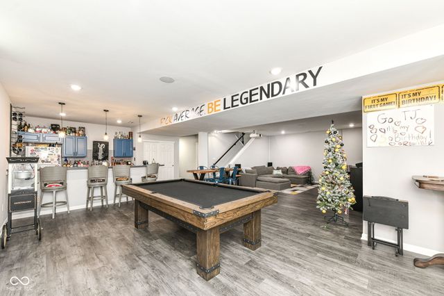 4825 Aberdeen Drive, Zionsville, IN 46077