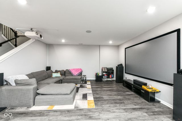4825 Aberdeen Drive, Zionsville, IN 46077