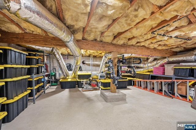 165 Page Drive, Oakland, NJ 07436